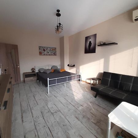 Lefterov'S Guests Suite Varna Exterior photo